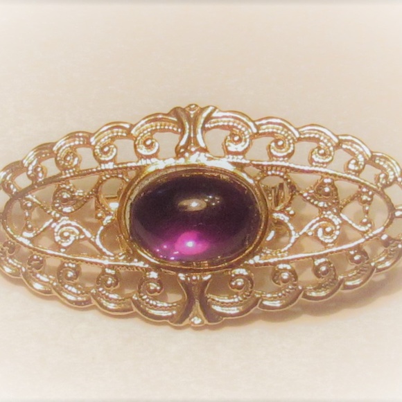 *Vintage Faux Amethyst Brooch * Bundle only* - Picture 2 of 2